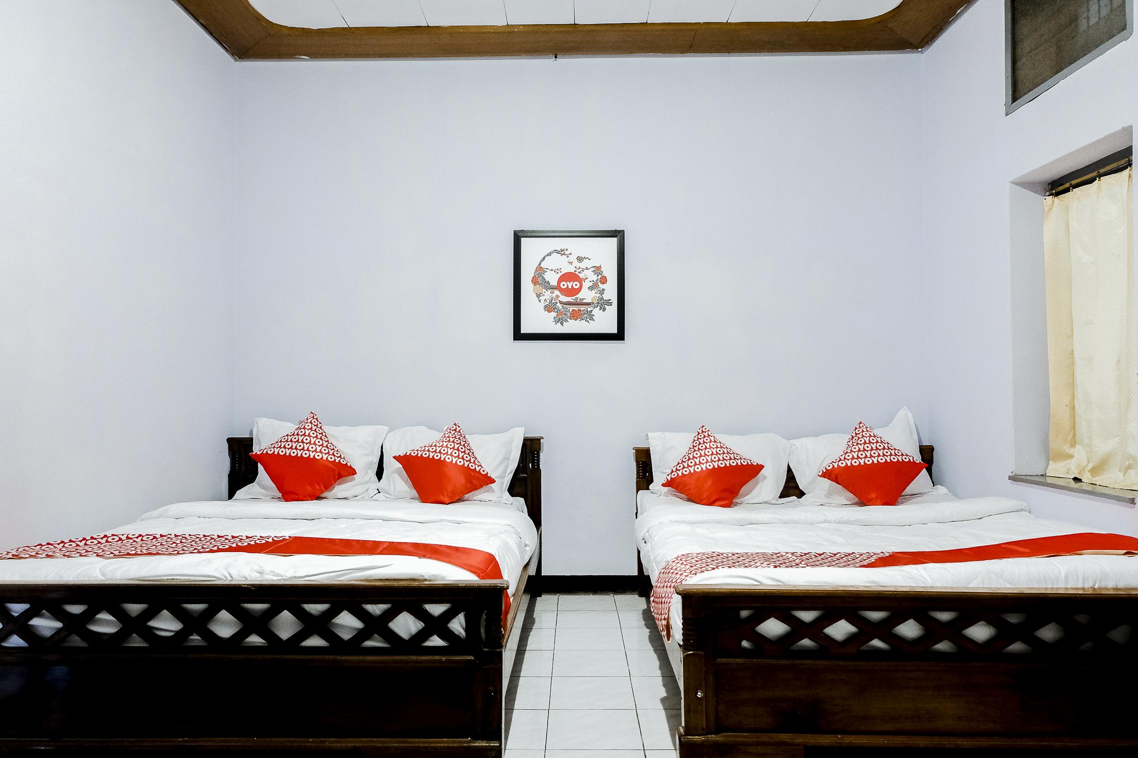 Hotel Palem 1 Syariah Redpartner Маланг Екстер'єр фото