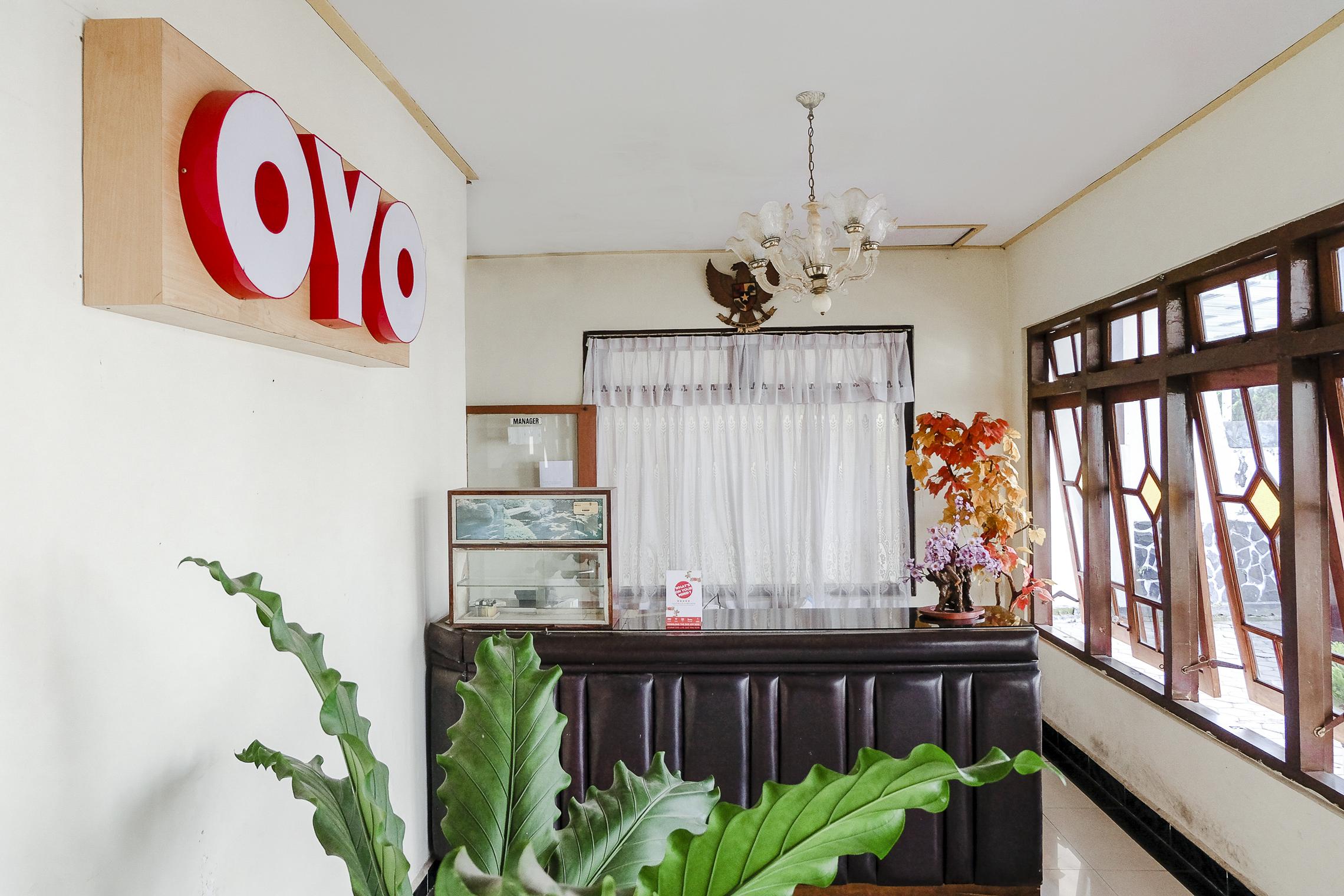 Hotel Palem 1 Syariah Redpartner Маланг Екстер'єр фото